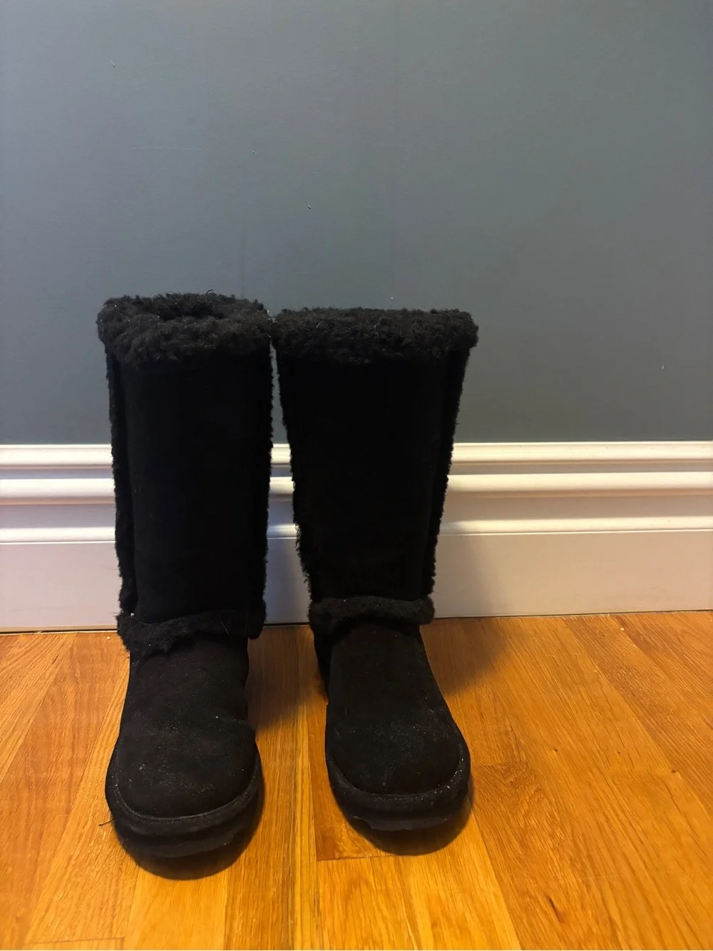 bear-paw boots